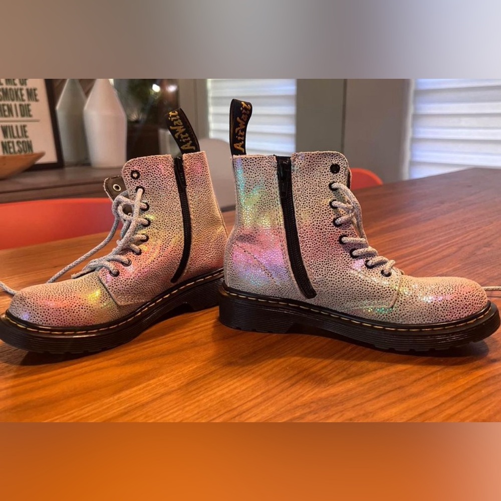 Girls Dr. Martens - Sz. 1